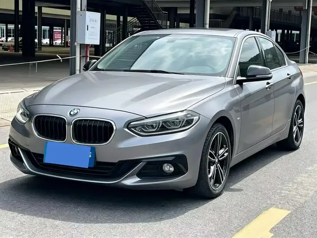 BMW 1 Series 2017 118i Sport