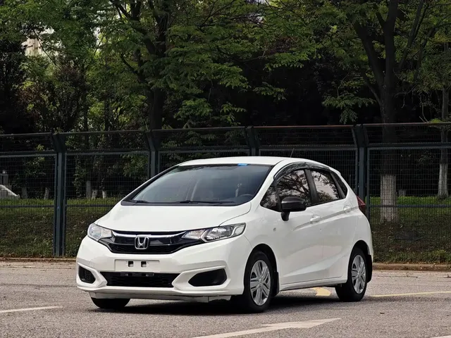 Honda Fit 2018 1.5L CVT Comfort Edition