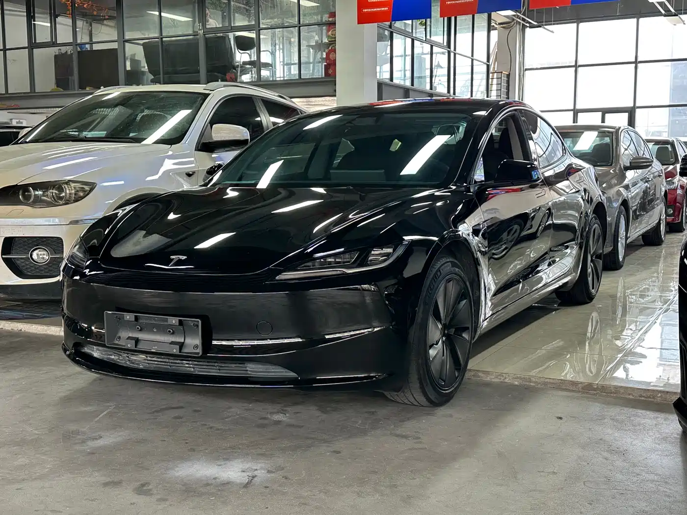 Tesla Model 3 2023 Rear-Wheel Drive