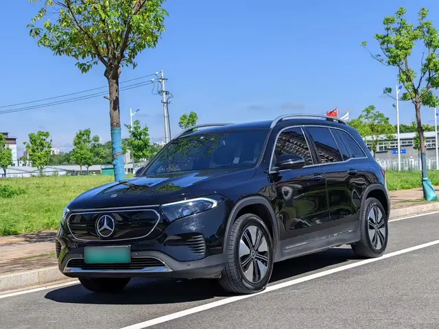 Mercedes-Benz EQB 2022 EQB 260