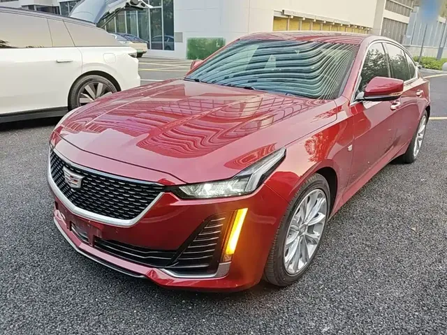 Cadillac CT5 2021 28T Fashion