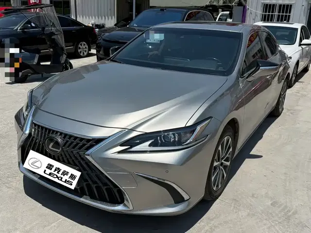 Lexus ES 2021 200 Excellence Edition