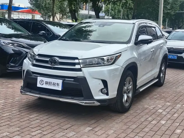 Toyota Highlander 2018 2.0T 4WD Luxury 7-seater China VI