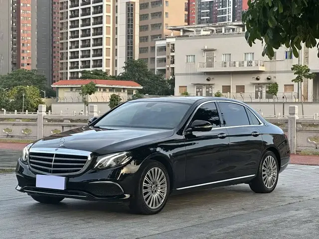 Mercedes-Benz E-Class 2020 E 300 L Fashion