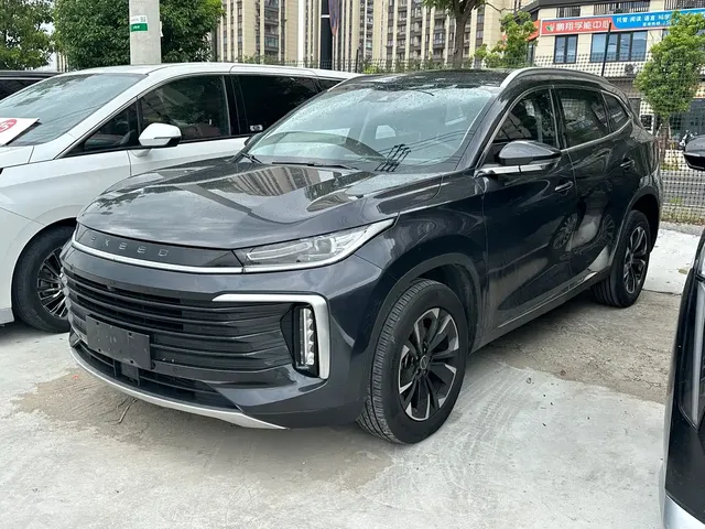Exeed Lingyun 2021 290T 2WD Star Glory Edition