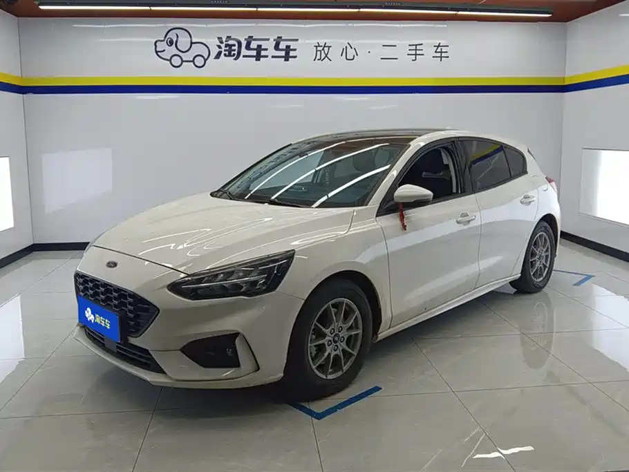 Ford Focus 2021 Hatchback EcoBoost 180 Auto Trend