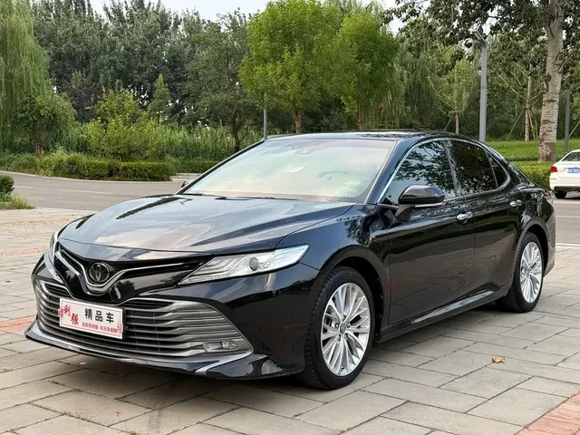 Toyota Camry 2018 2.5G Luxury Edition