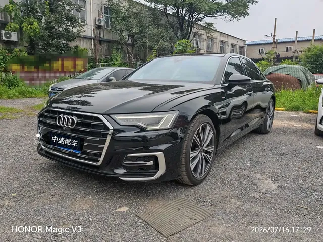Audi A6L 2024 45 TFSI quattro Premium Dynamic