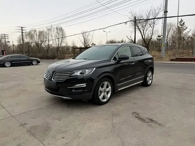 Lincoln MKC 2019 2.0T 2WD Premium Edition China VI