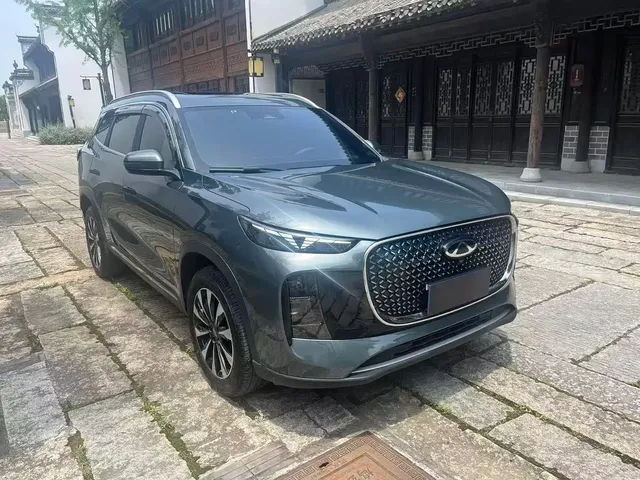 Chery Tiggo 8 PLUS 2025 290TGDI DCT Premium 5-seater