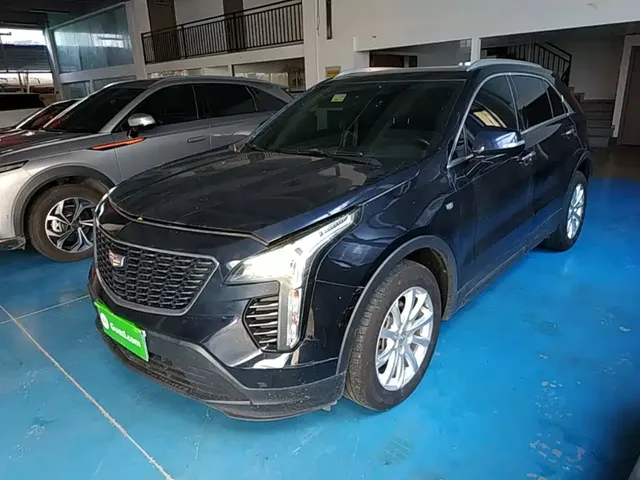 Cadillac XT4 2021 28T FWD Technology Edition