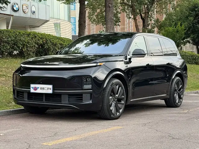 Li Auto Li Xiang L9 2023 Model Pro