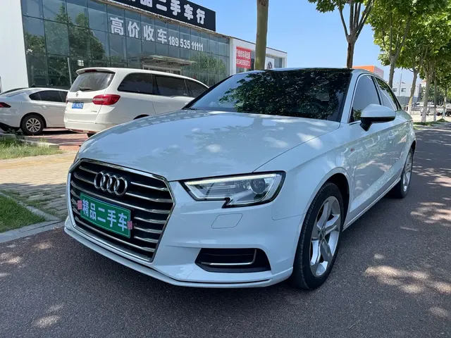 Audi A3 2020 Limousine 35 TFSI Progressive Type China VI