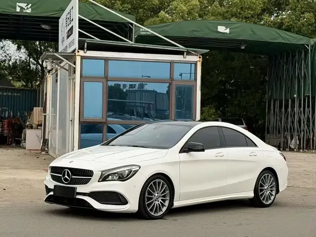Mercedes-Benz CLA (Import) 2018 CLA 220 4MATIC