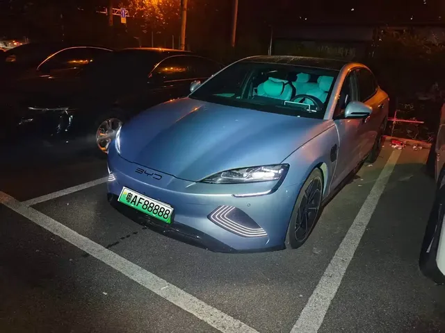 BYD Seal 2022 700km Long Range RWD Edition