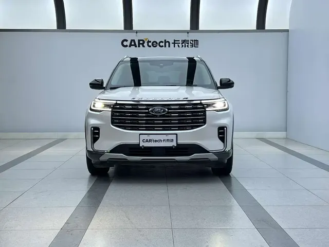 Ford Explorer 2023 EcoBoost 285 AWD Trend Plus Edition 7-Seater