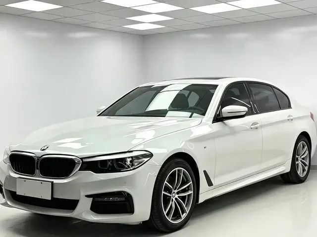BMW 5 Series 2019 525Li M Sport Package