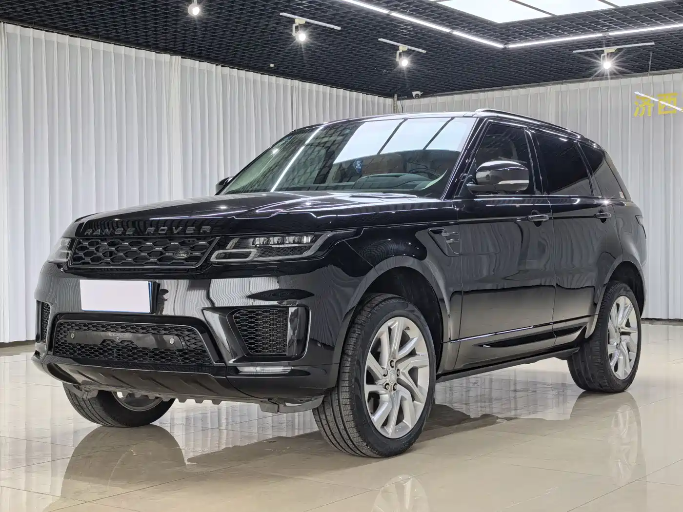 Land Rover Range Rover Sport 2020 3.0 L6 HSE DYNAMIC