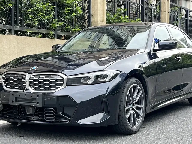 BMW 3 Series 2026 325Li M Sport Package