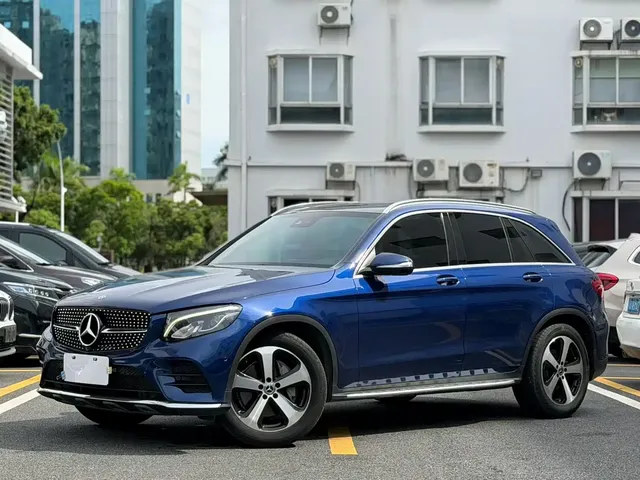 Mercedes-Benz GLC 2018 GLC 260 4MATIC Luxury