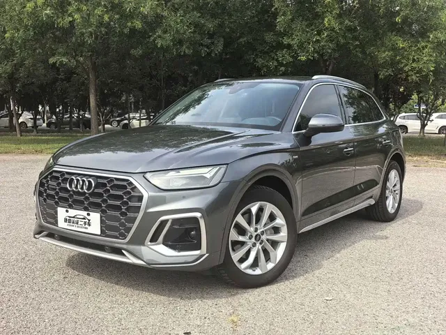 Audi Q5L 2022 40T Fashion Dynamic