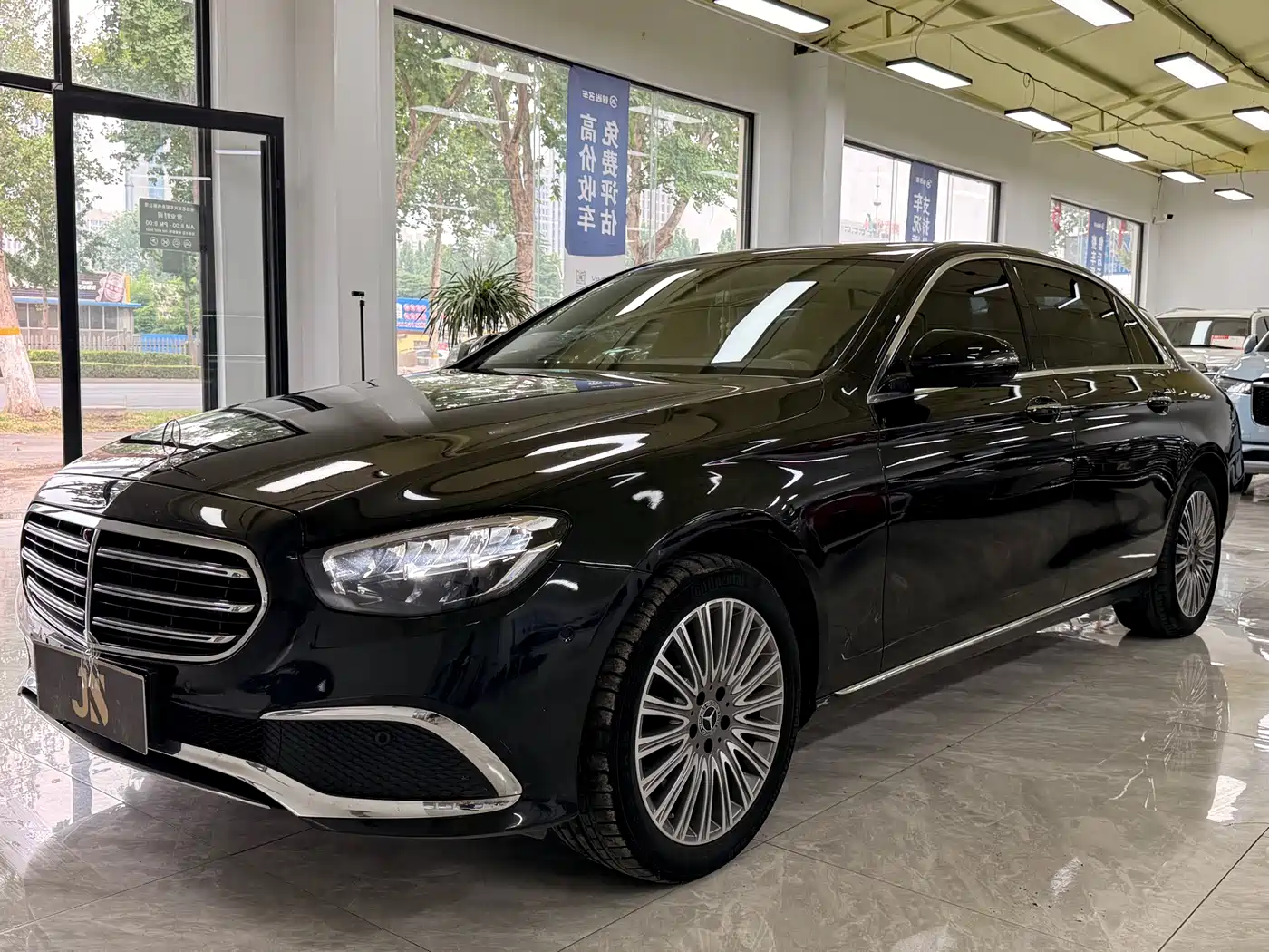 Mercedes-Benz E-Class 2021 E 300 L Fashion