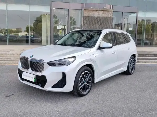 BMW iX1 2025 eDrive25L M Sport Package