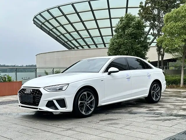 Audi A4L 2020 40 TFSI Fashion Dynamic Edition
