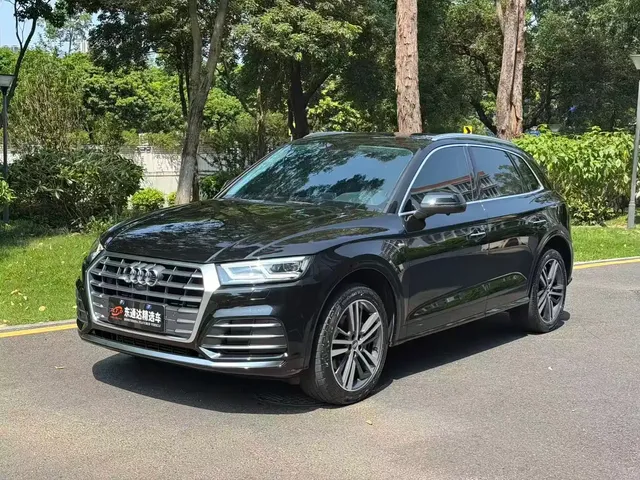 Audi Q5L 2020 Facelift 40 TFSI Honor Fashion