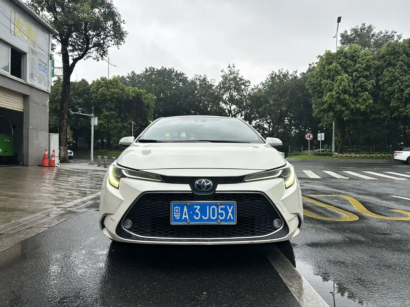 Toyota Levin 2019 Dual Engine 1.8H E-CVT Sport Edition China V