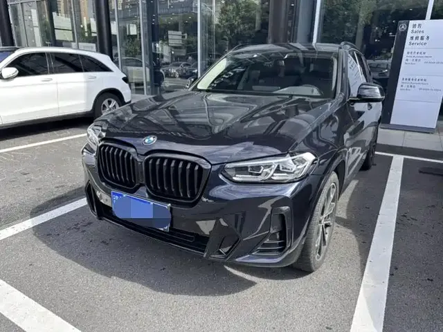 BMW X3 2022 xDrive30i Leading M Night Package