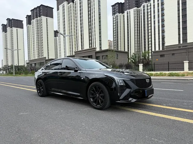 Cadillac CT5 2025 Model 28T Track Performance Edition