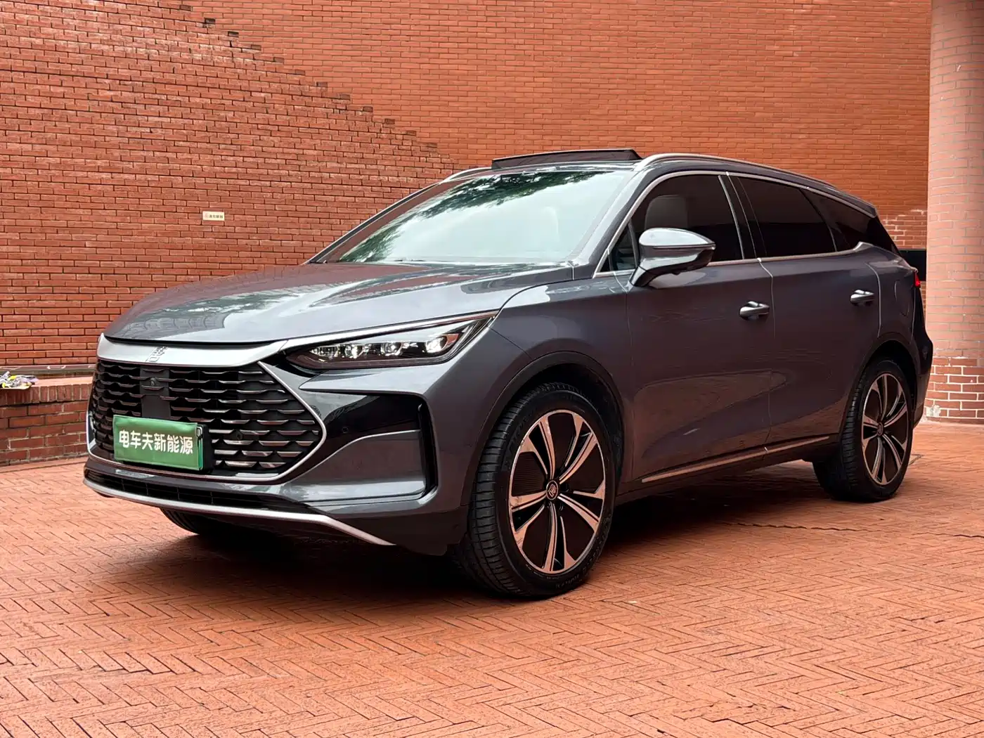 BYD Tang New Energy 2022 DM-p 215KM AWD Flagship