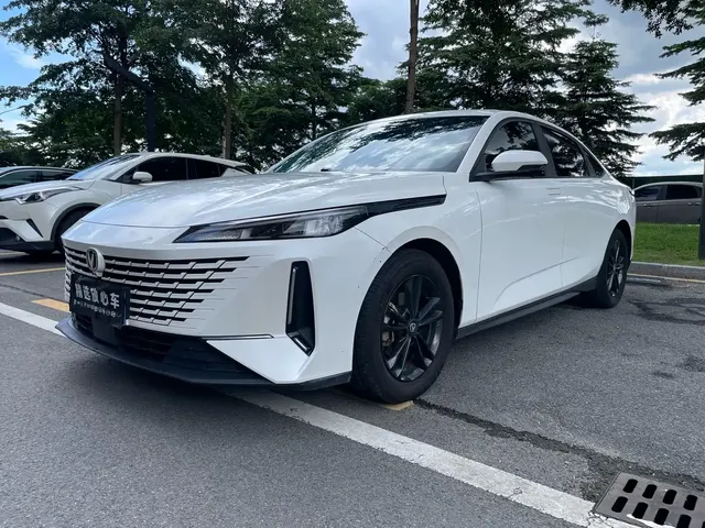 Changan Yida 2023 Blue Whale NE 1.5T GDI DCT Premium