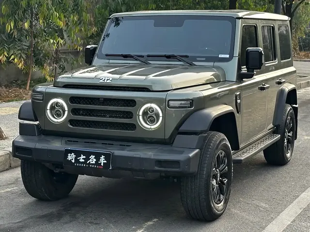 212 T01 2024 2.0T Explorer