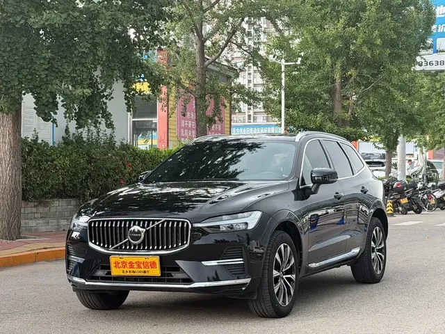 Volvo XC60 2024 B5 AWD Zhiyuan Luxury Edition