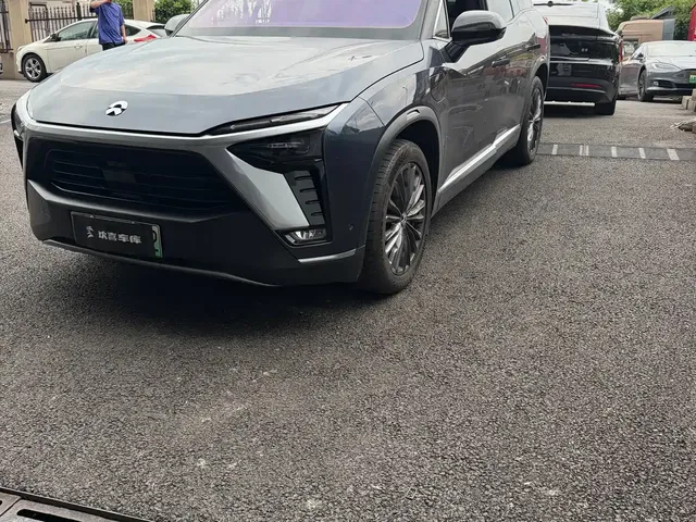 NIO ES8 2020 415KM Signature Edition 6-Seater