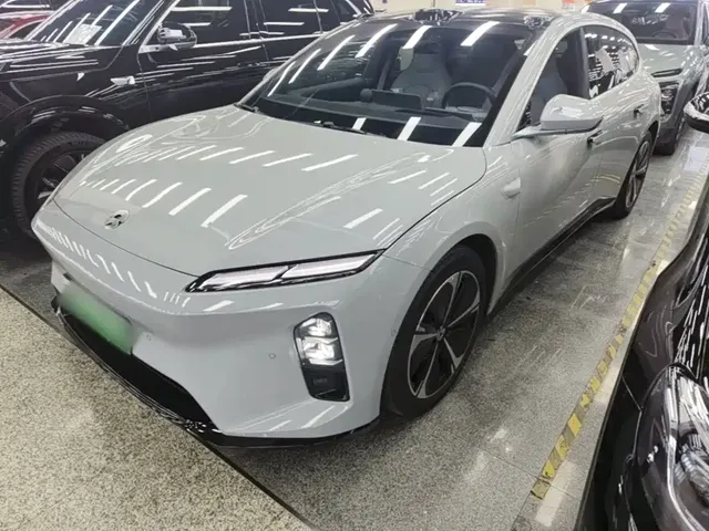 NIO ET5T 2025 75kWh Touring