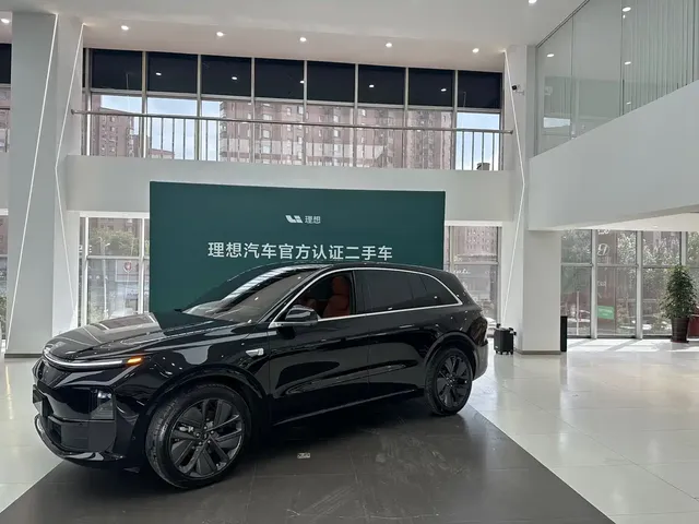 Li Auto L6 2024 Pro