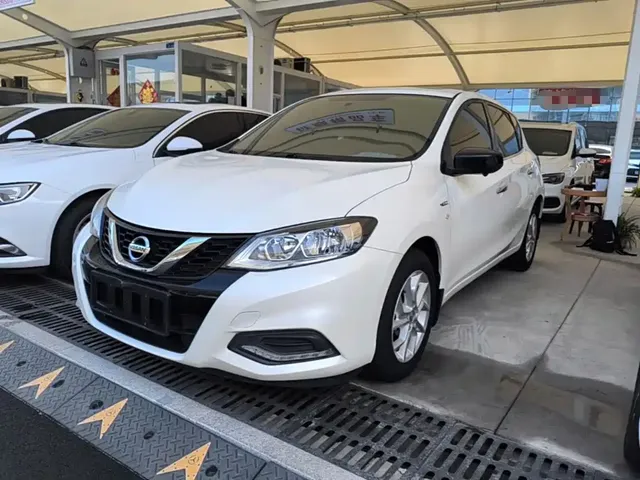 Nissan Tiida 2024 1.6L CVT Cool Sport Edition