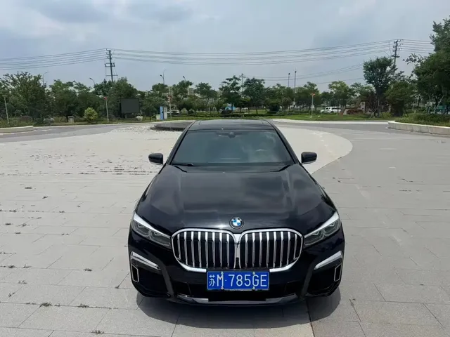 BMW 7 Series 2019 Facelift 730Li M Sport Package