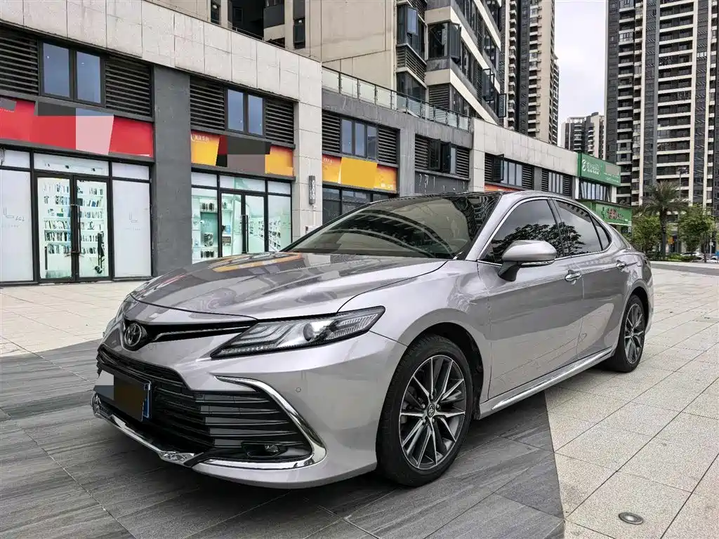 Toyota Camry 2021 2.5G Luxury Edition