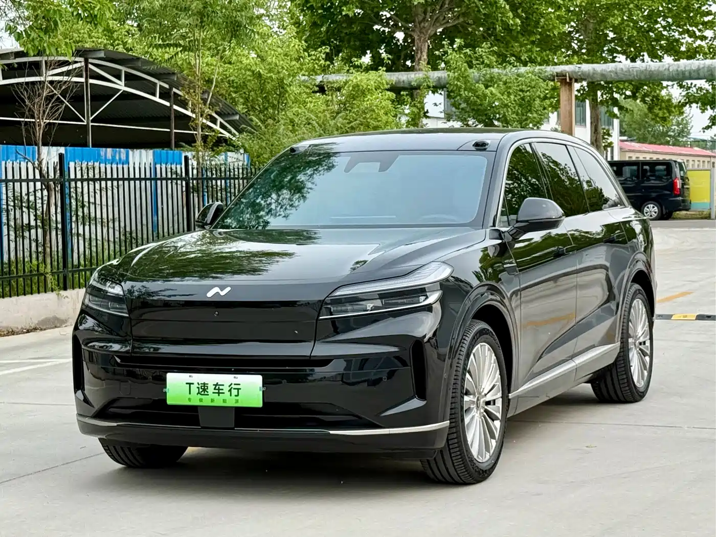 Ledao L90 2025 AWD Base Model