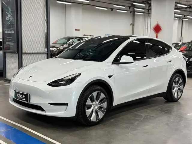 Tesla Model Y 2022 Facelift Long Range All-Wheel Drive Version
