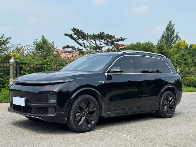 Li Auto Li Xiang L9 2023 Model Pro