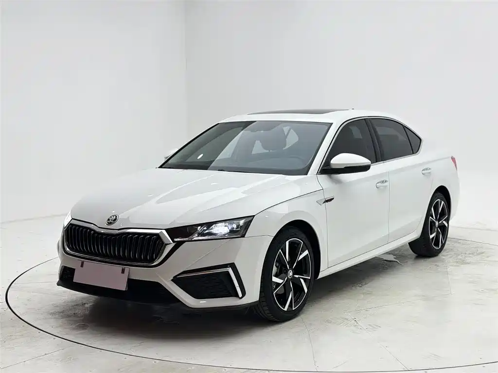 Škoda Octavia 2023 Facelift PRO TSI280 Premium Edition