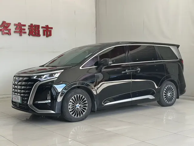 Denza D9 2022 DM-i 970 AWD Flagship