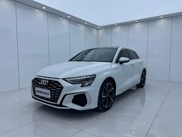Audi A3 2023 Sportback 35 TFSI Fashion Sport
