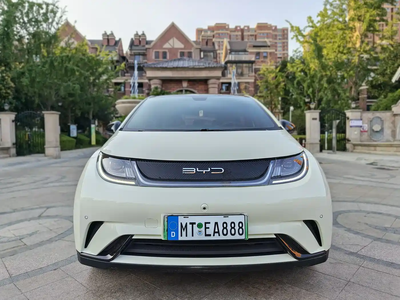 BYD Dolphin 2023 420km Fashion Edition