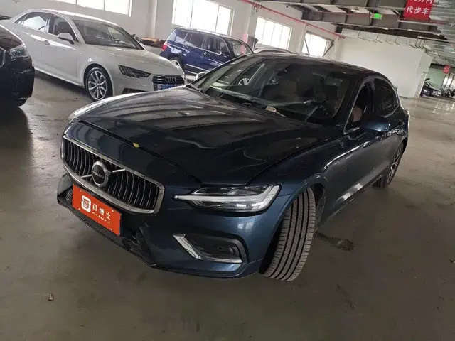 Volvo S60 2024 B4 Elegance Luxury Edition